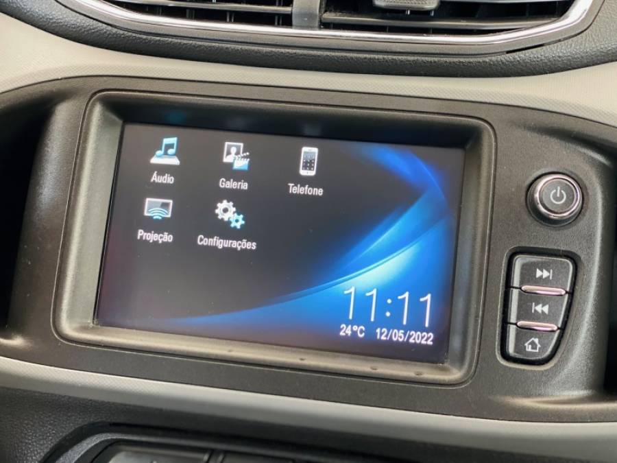 CHEVROLET - ONIX - 2019/2019 - Branca - R$ 61.900,00