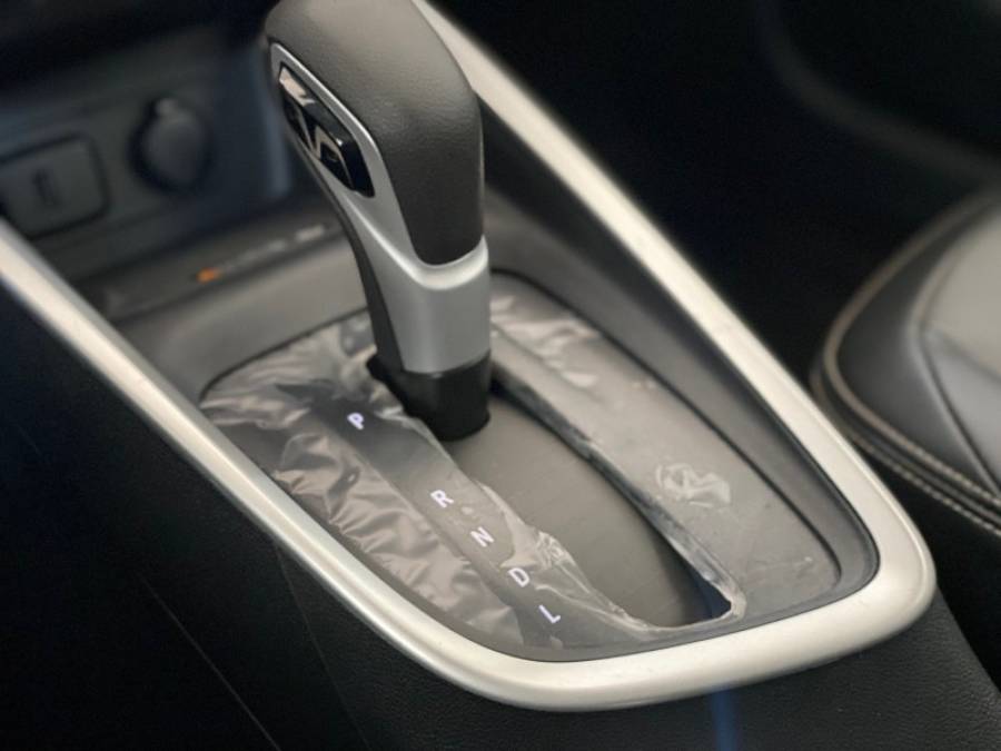 CHEVROLET - ONIX - 2024/2024 - Vermelha - R$ 98.900,00