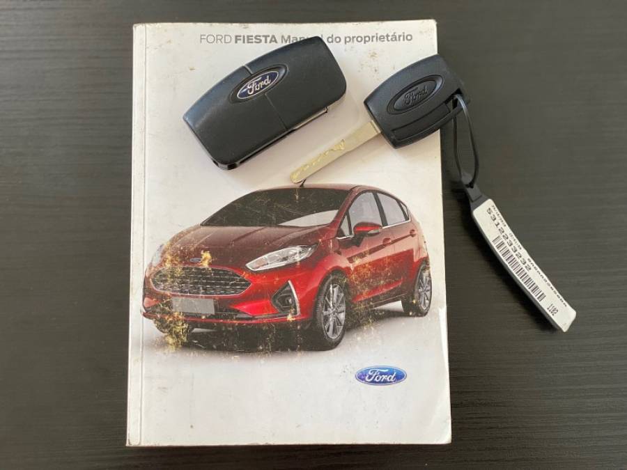 FORD - FIESTA - 2019/2019 - Branca - R$ 59.900,00