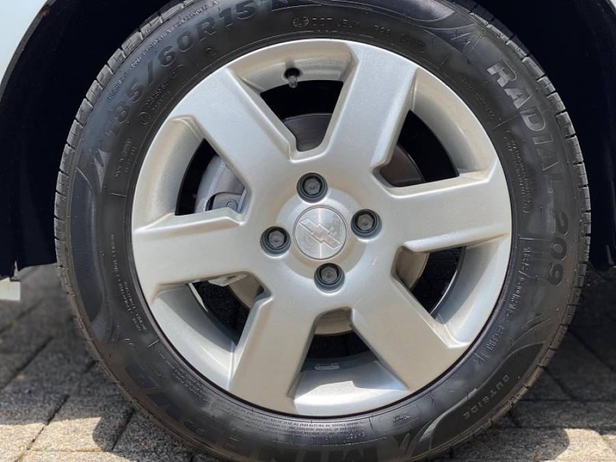 CHEVROLET - MONTANA - 2012/2012 - Prata - R$ 48.900,00