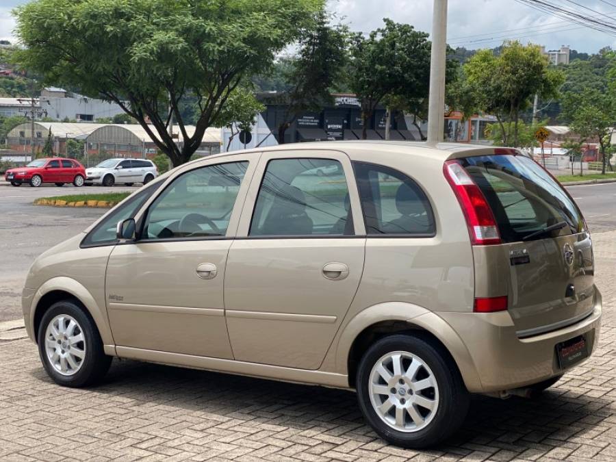 CHEVROLET - MERIVA - 2006/2006 - Bege - R$ 28.900,00