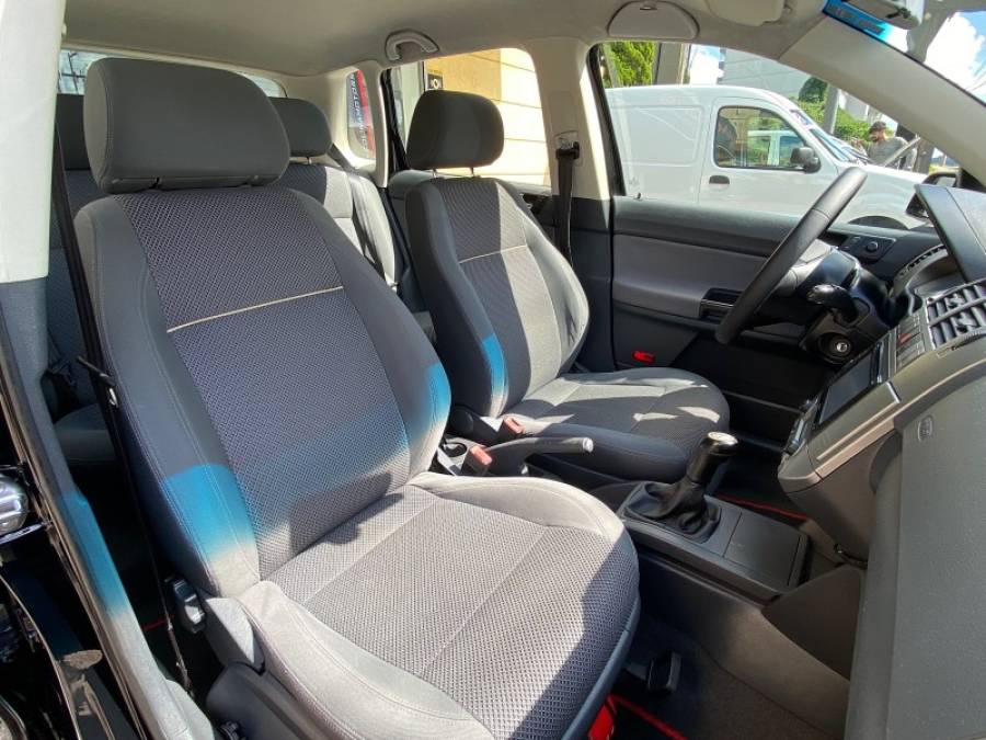 VOLKSWAGEN - POLO - 2009/2009 - Preta - R$ 43.900,00