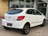 CHEVROLET - ONIX - 2014/2014 - Branca - R$ 55.900,00