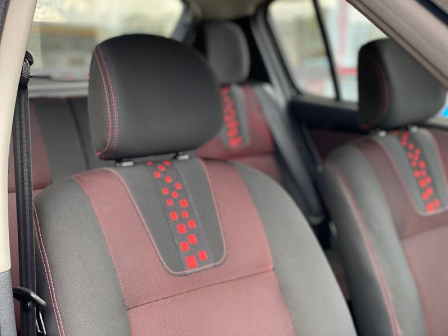 RENAULT - SANDERO - 2011/2012 - Cinza - R$ 39.900,00