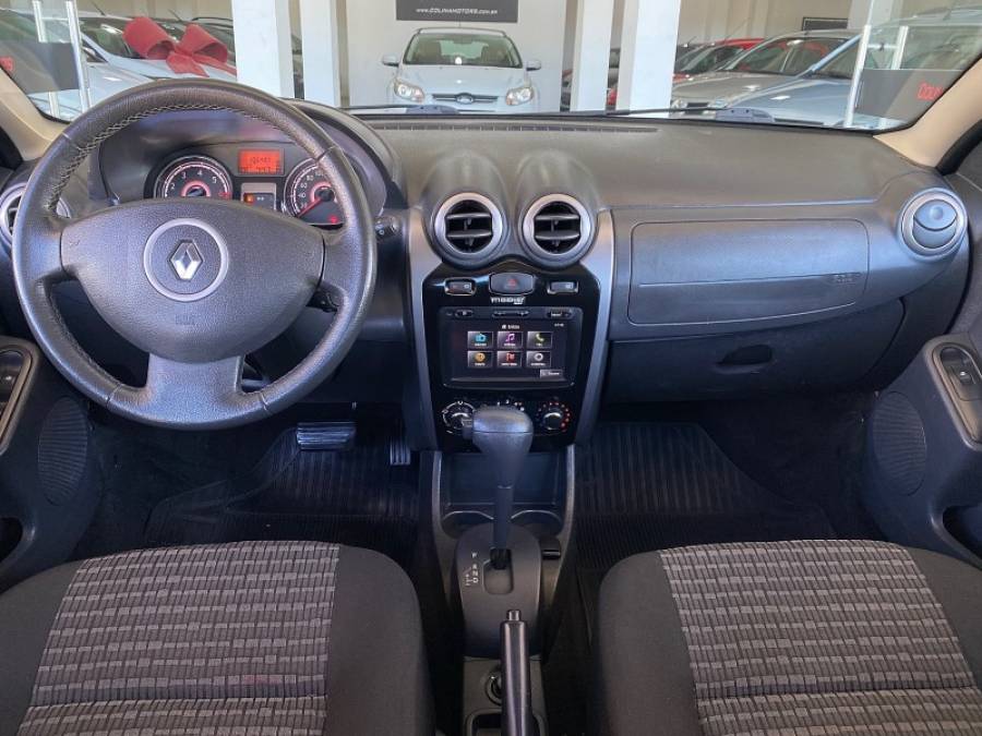 RENAULT - SANDERO - 2013/2013 - Prata - R$ 42.900,00