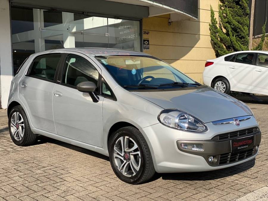 FIAT - PUNTO - 2013/2013 - Prata - R$ 40.900,00