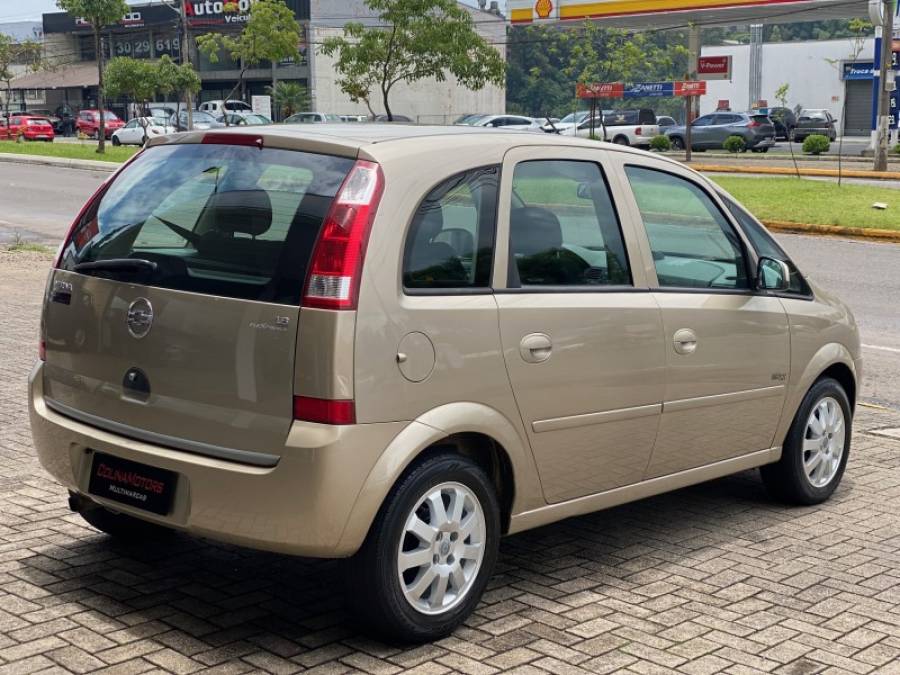 CHEVROLET - MERIVA - 2006/2006 - Bege - R$ 28.900,00