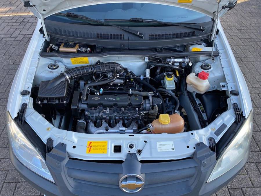 CHEVROLET - CELTA - 2009/2010 - Branca - R$ 25.900,00