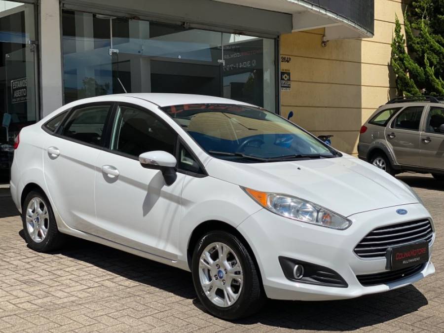 FORD - FIESTA - 2014/2014 - Branca - R$ 45.900,00