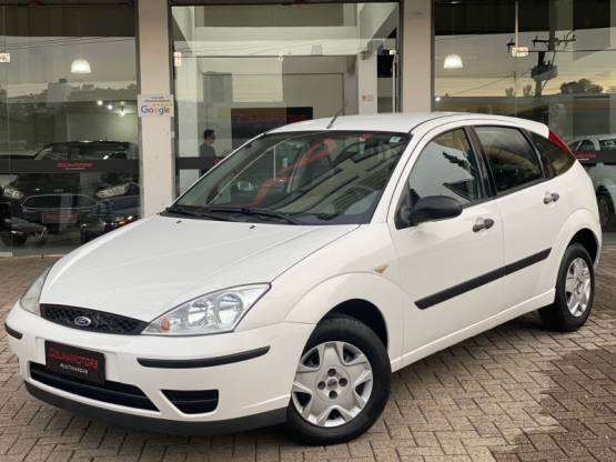 FORD - FOCUS - 2009/2009 - Branca - R$ 32.900,00