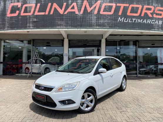 FORD - FOCUS - 2013/2013 - Branca - R$ 48.900,00