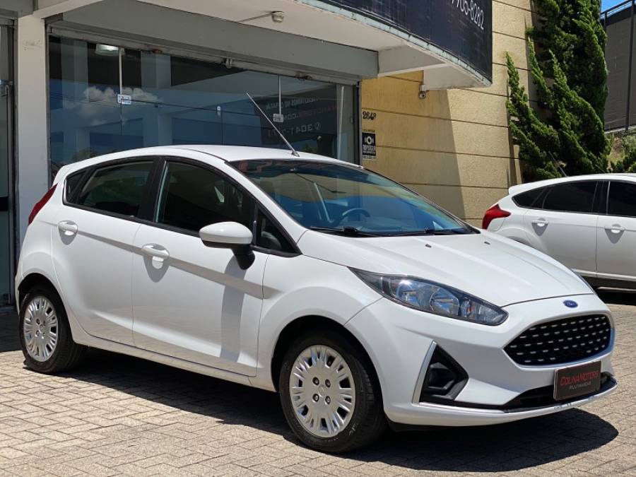 FORD - FIESTA - 2019/2019 - Branca - R$ 59.900,00