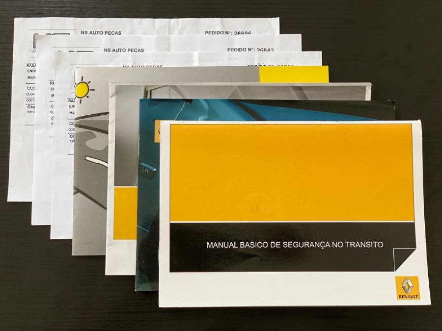 RENAULT - SANDERO - 2011/2012 - Cinza - R$ 39.900,00