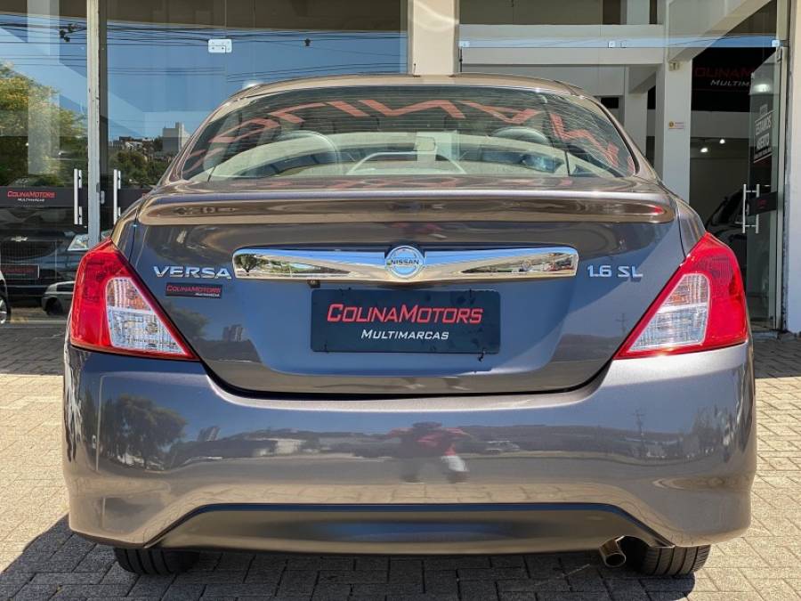 NISSAN - VERSA - 2020/2020 - Cinza - R$ 67.900,00