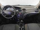 FORD - FOCUS - 2005/2006 - Prata - R$ 28.900,00