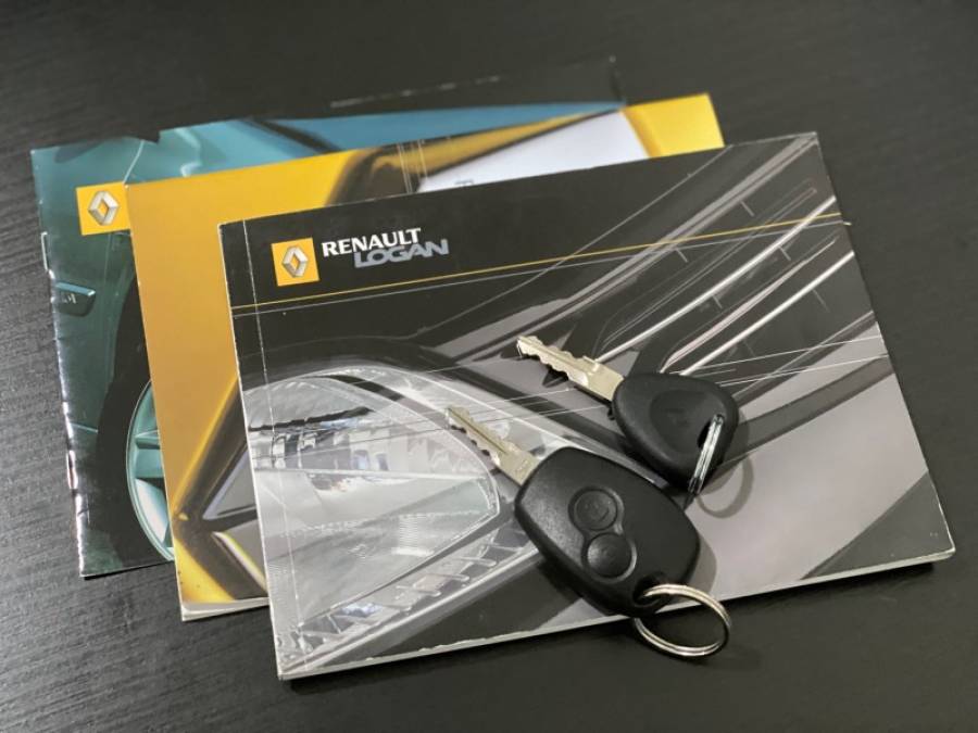 RENAULT - LOGAN - 2008/2008 - Cinza - R$ 25.900,00