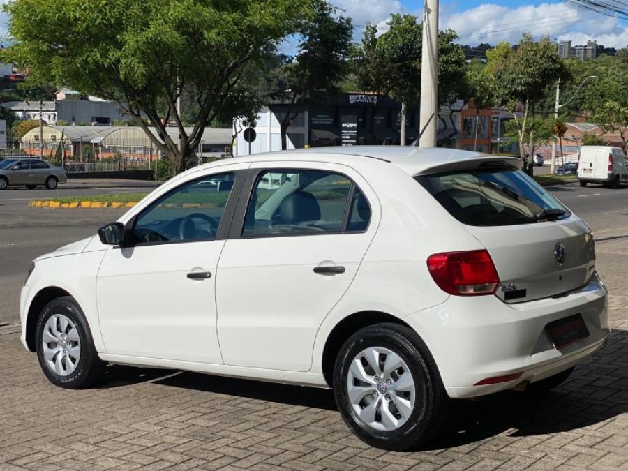 VOLKSWAGEN - GOL - 2016/2016 - Branca - R$ 44.900,00