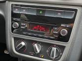 VOLKSWAGEN - GOL - 2014/2015 - Prata - R$ 41.900,00