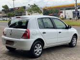 RENAULT - CLIO - 2014/2015 - Branca - R$ 32.900,00