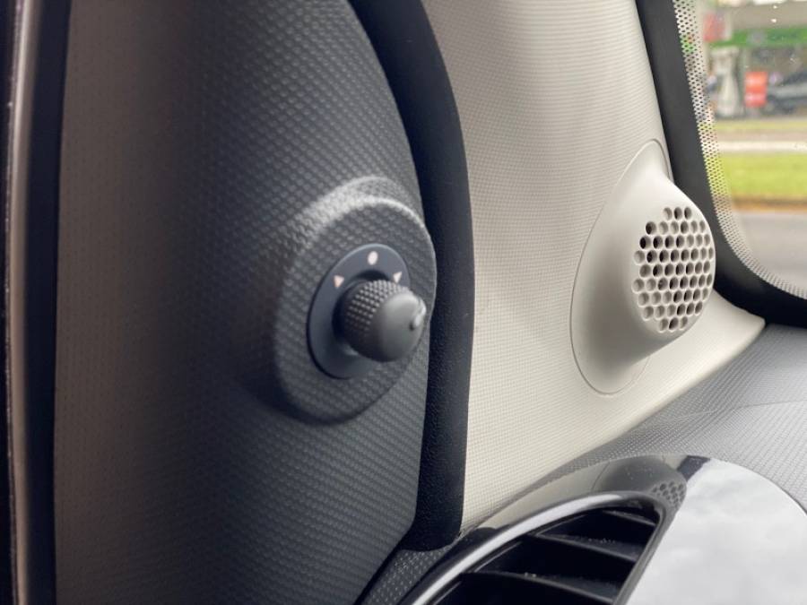 FIAT - GRAND SIENA - 2015/2015 - Vermelha - R$ 42.900,00