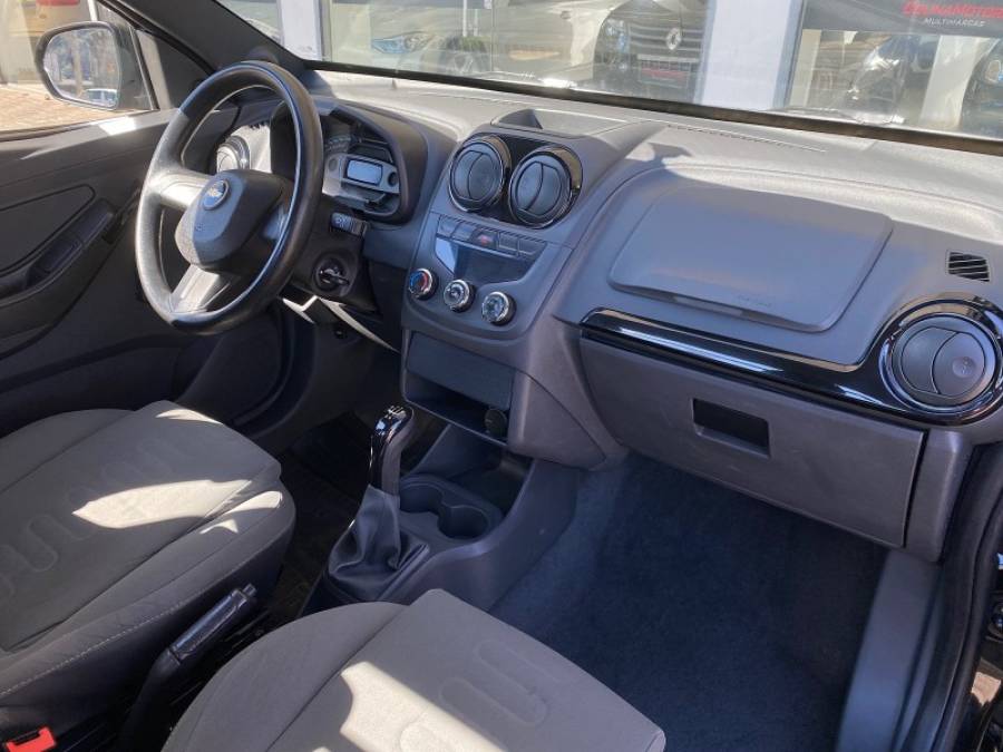 CHEVROLET - MONTANA - 2012/2012 - Preta - R$ 38.900,00