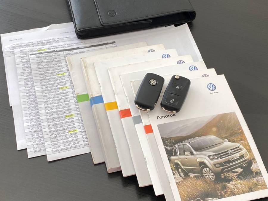 VOLKSWAGEN - AMAROK - 2013/2013 - Branca - R$ 90.900,00