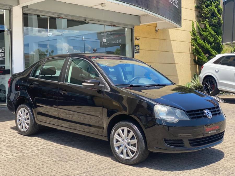 VOLKSWAGEN - POLO SEDAN - 2014/2014 - Preta - R$ 44.900,00