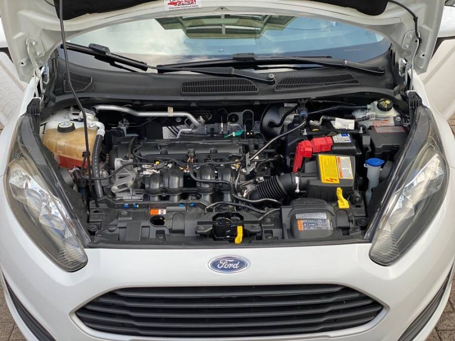 FORD - FIESTA - 2014/2014 - Branca - R$ 46.900,00