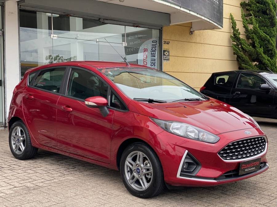 FORD - FIESTA - 2018/2019 - Vermelha - R$ 61.900,00