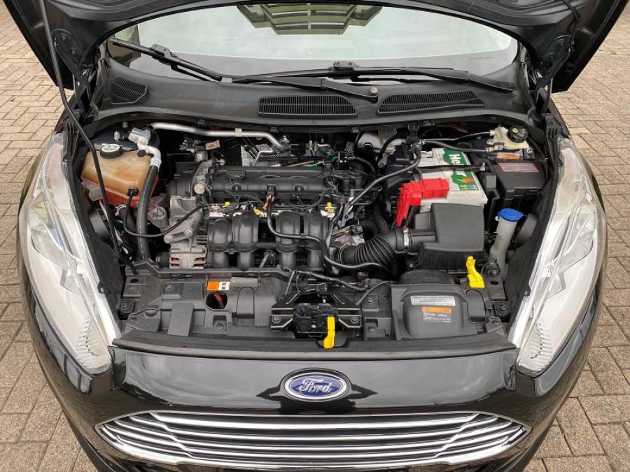 FORD - FIESTA - 2014/2014 - Preta - R$ 47.900,00