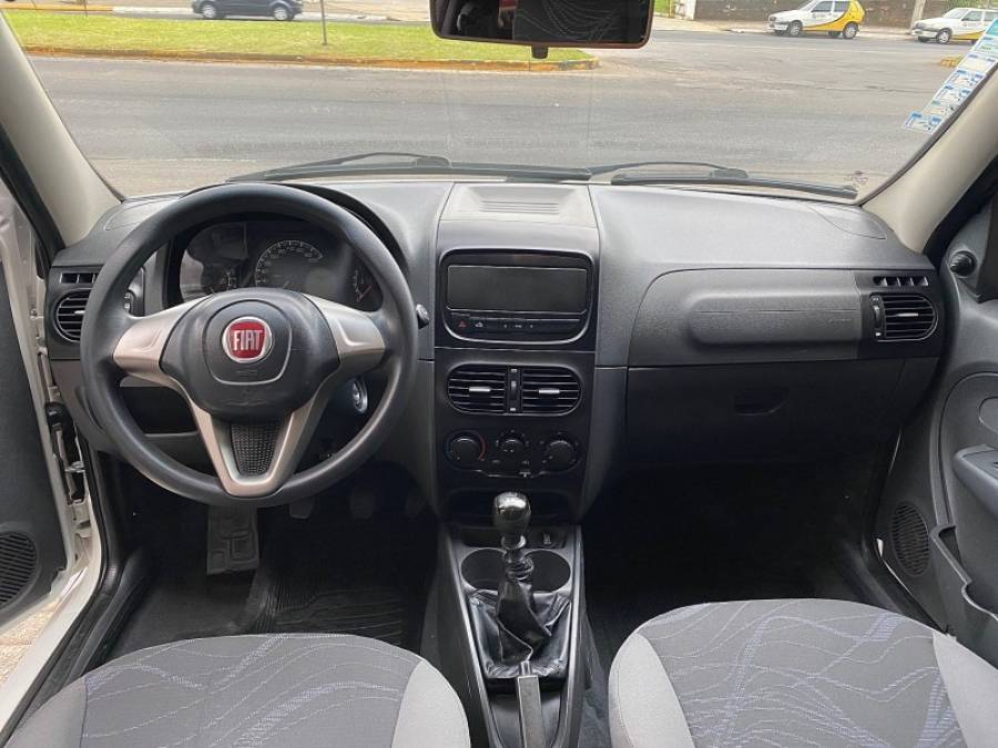 FIAT - STRADA - 2016/2016 - Branca - R$ 54.900,00