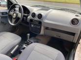 VOLKSWAGEN - GOL - 2013/2013 - Branca - R$ 28.900,00