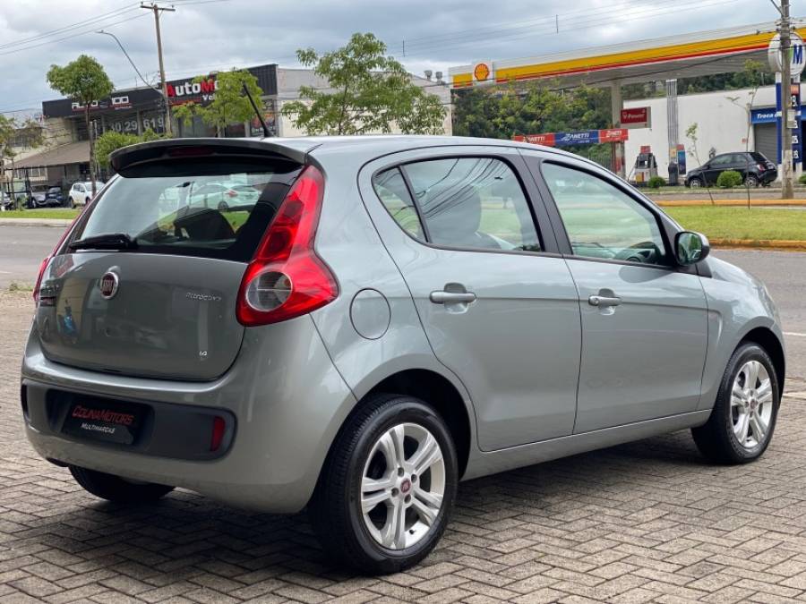 FIAT - PALIO - 2014/2014 - Cinza - R$ 39.900,00