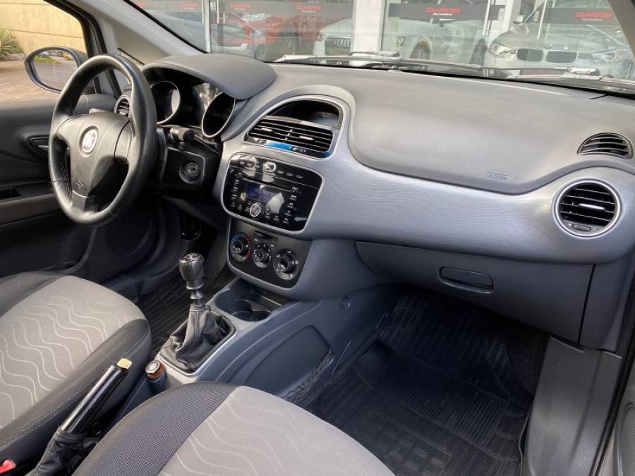 FIAT - PUNTO - 2013/2013 - Prata - R$ 40.900,00