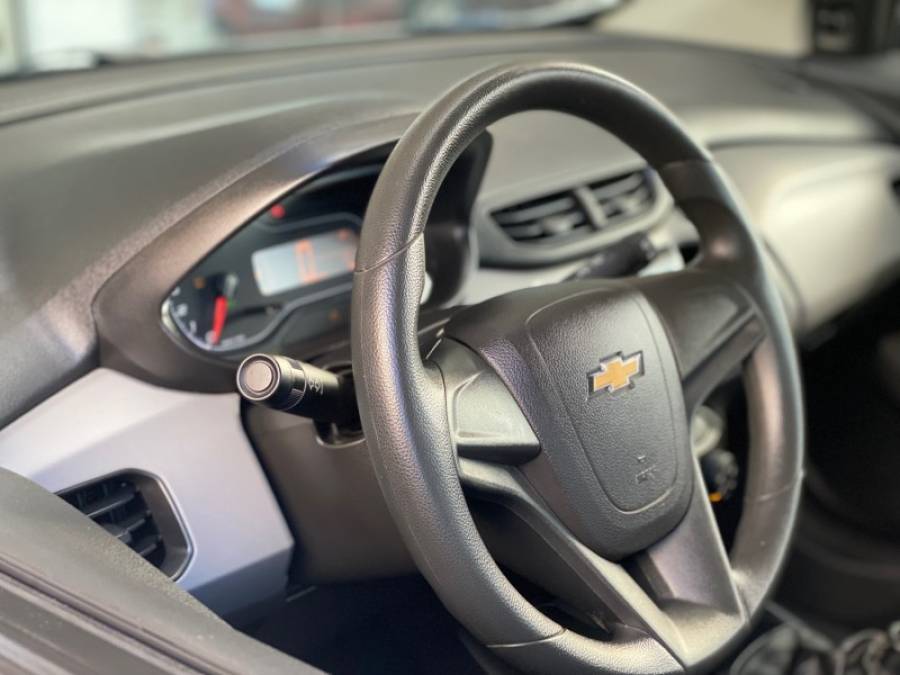 CHEVROLET - ONIX - 2017/2017 - Branca - R$ 47.900,00