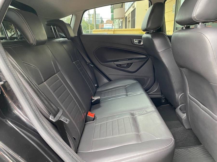FORD - FIESTA - 2014/2014 - Preta - R$ 47.900,00