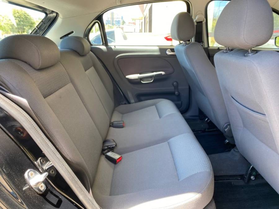 VOLKSWAGEN - GOL - 2009/2010 - Preta - R$ 27.900,00