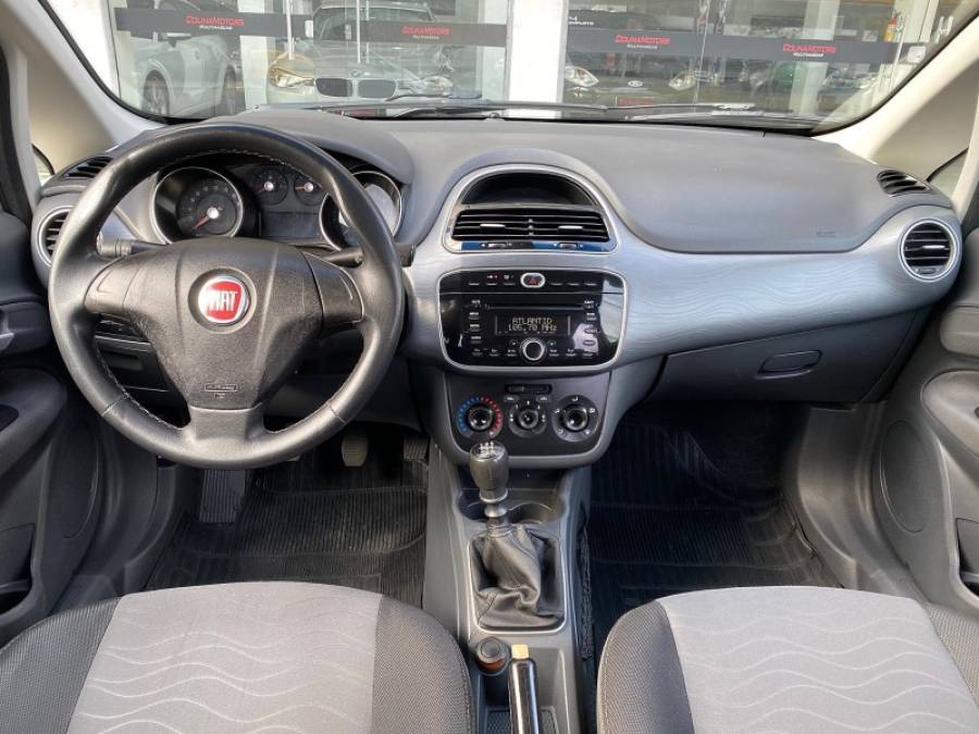 FIAT - PUNTO - 2013/2013 - Prata - R$ 40.900,00