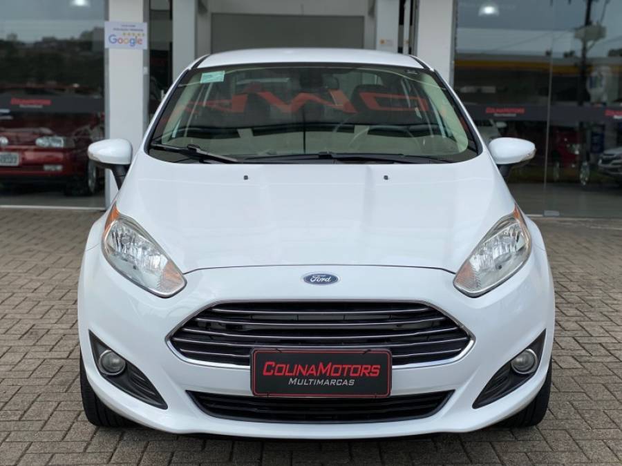 FORD - FIESTA - 2015/2015 - Branca - R$ 50.900,00