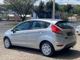 FORD - FIESTA - 2014/2014 - Prata - R$ 43.900,00