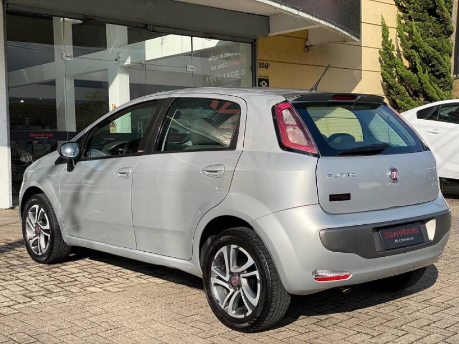 FIAT - PUNTO - 2013/2013 - Prata - R$ 40.900,00
