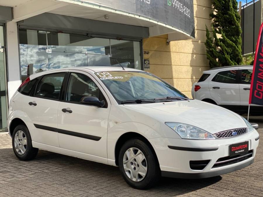 FORD - FOCUS - 2009/2009 - Branca - R$ 31.900,00