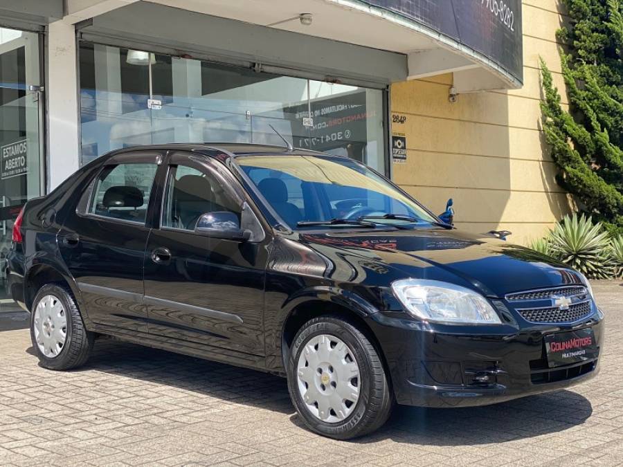 CHEVROLET - PRISMA - 2012/2012 - Preta - R$ 31.900,00