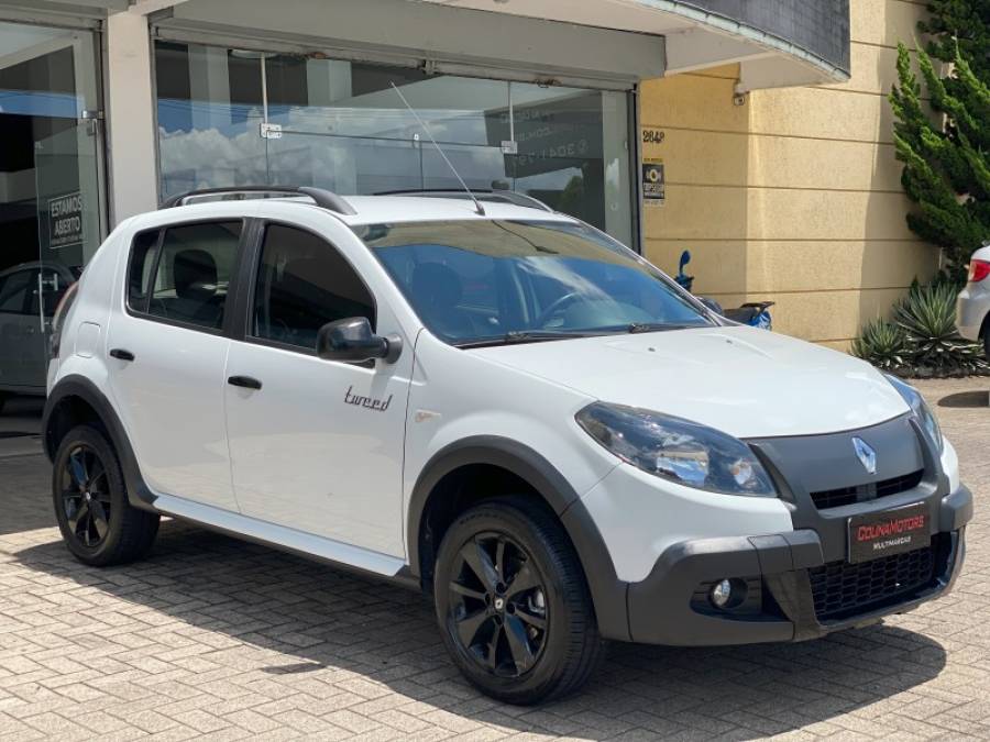 RENAULT - SANDERO - 2014/2014 - Branca - R$ 46.900,00