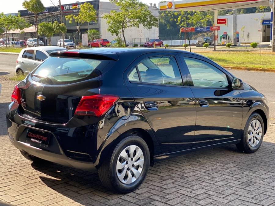 CHEVROLET - ONIX - 2019/2019 - Preta - R$ 57.900,00