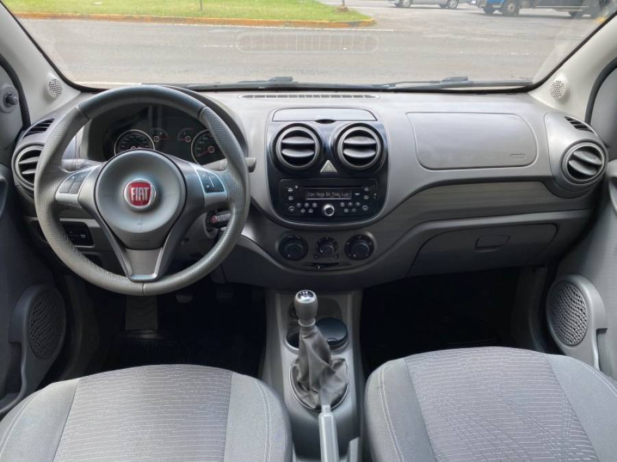 FIAT - PALIO - 2014/2014 - Cinza - R$ 39.900,00