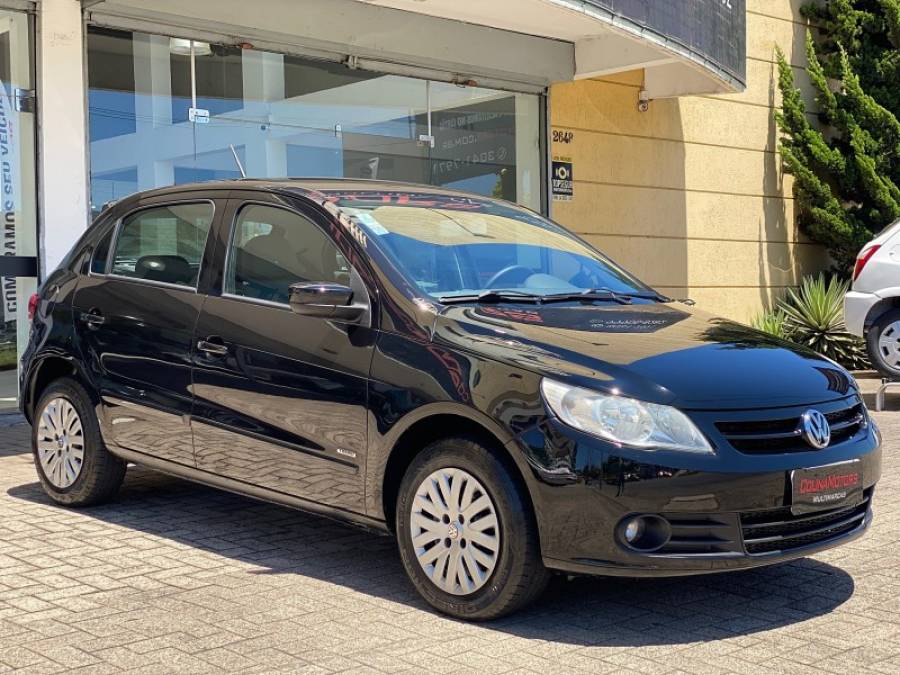 VOLKSWAGEN - GOL - 2009/2010 - Preta - R$ 27.900,00
