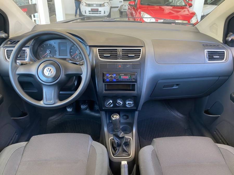 VOLKSWAGEN - FOX - 2012/2012 - Branca - R$ 29.900,00