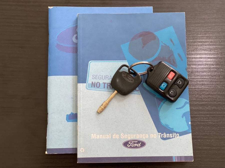 FORD - KA - 2013/2013 - Vermelha - R$ 31.900,00