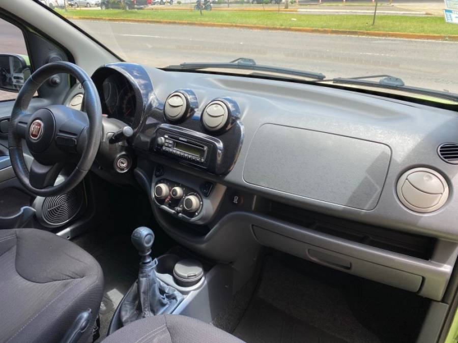 FIAT - UNO - 2011/2011 - Verde - R$ 37.900,00